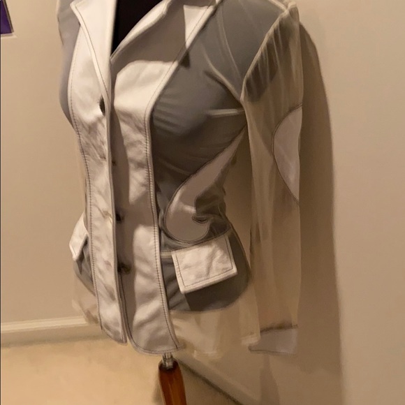 OTTAVIO PIRAGIBO Top - Picture 2 of 8